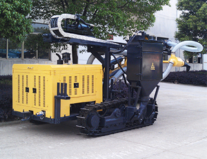 KGH6型露天潛孔鉆車